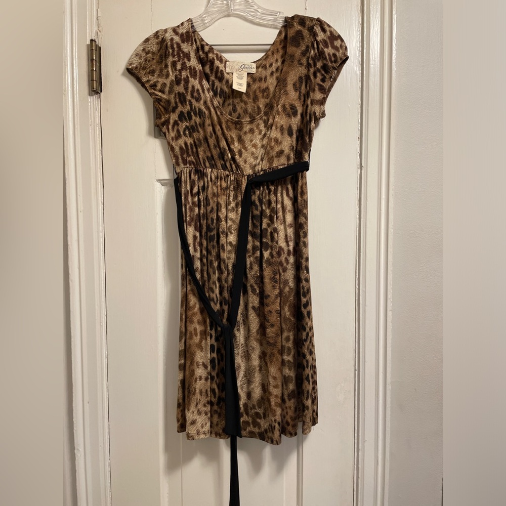 Guess mini/midi excels t condition.  Velour skinny belt